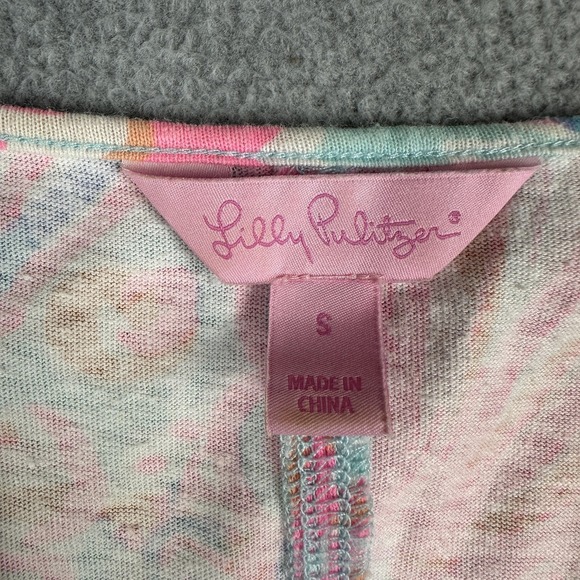 Lilly Pulitzer Dress Womens Small Multicolor Tropical Print Beaded Neck Shift - Picture 2 of 9